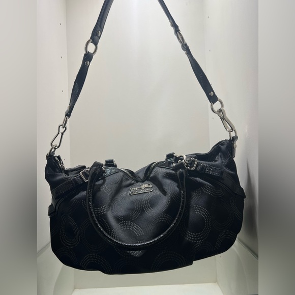 Coach Monogram purse - Picture 3 of 9